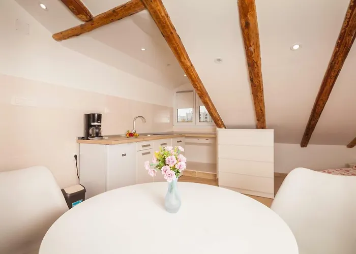 Διαμέρισμα Zora & Natale