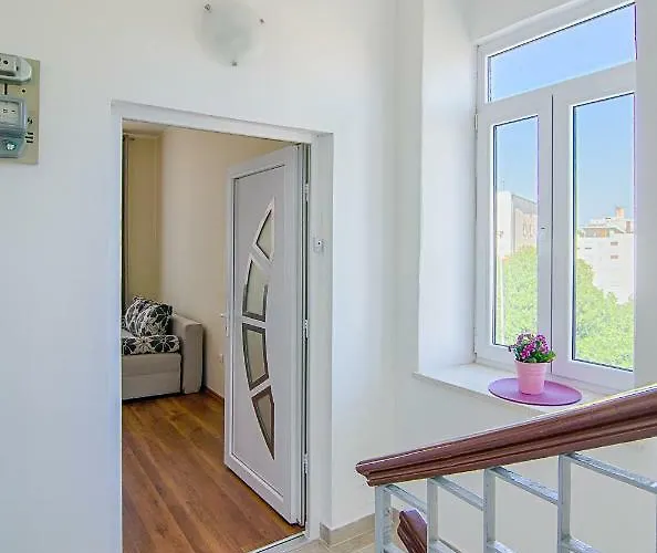 Lejlighed Zora & Natale