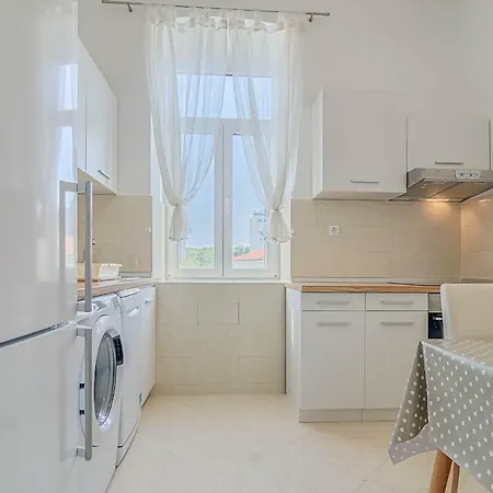Apartament Zora & Natale Pula